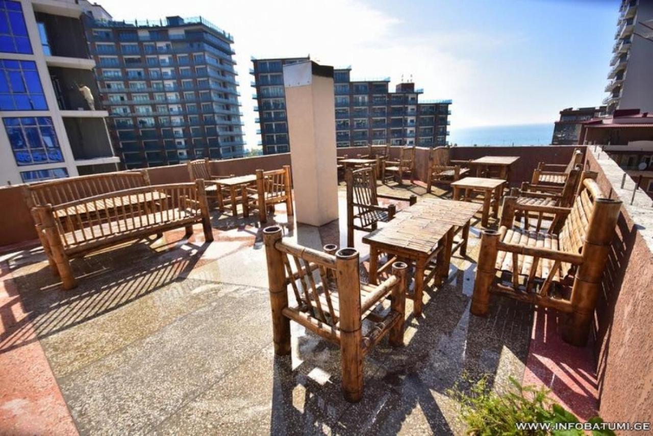 Hotel Batumi Inn Экстерьер фото