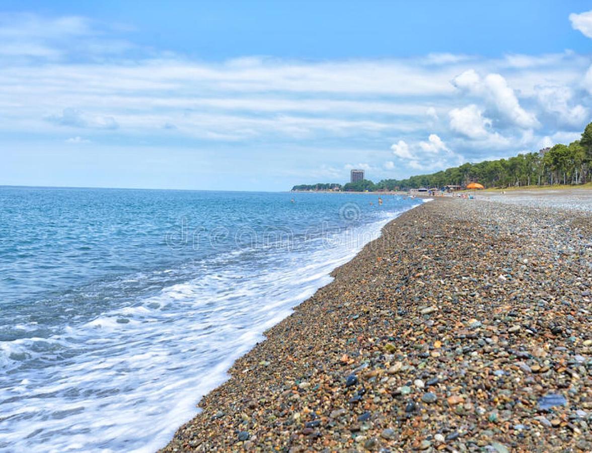 Hotel Batumi Inn Экстерьер фото